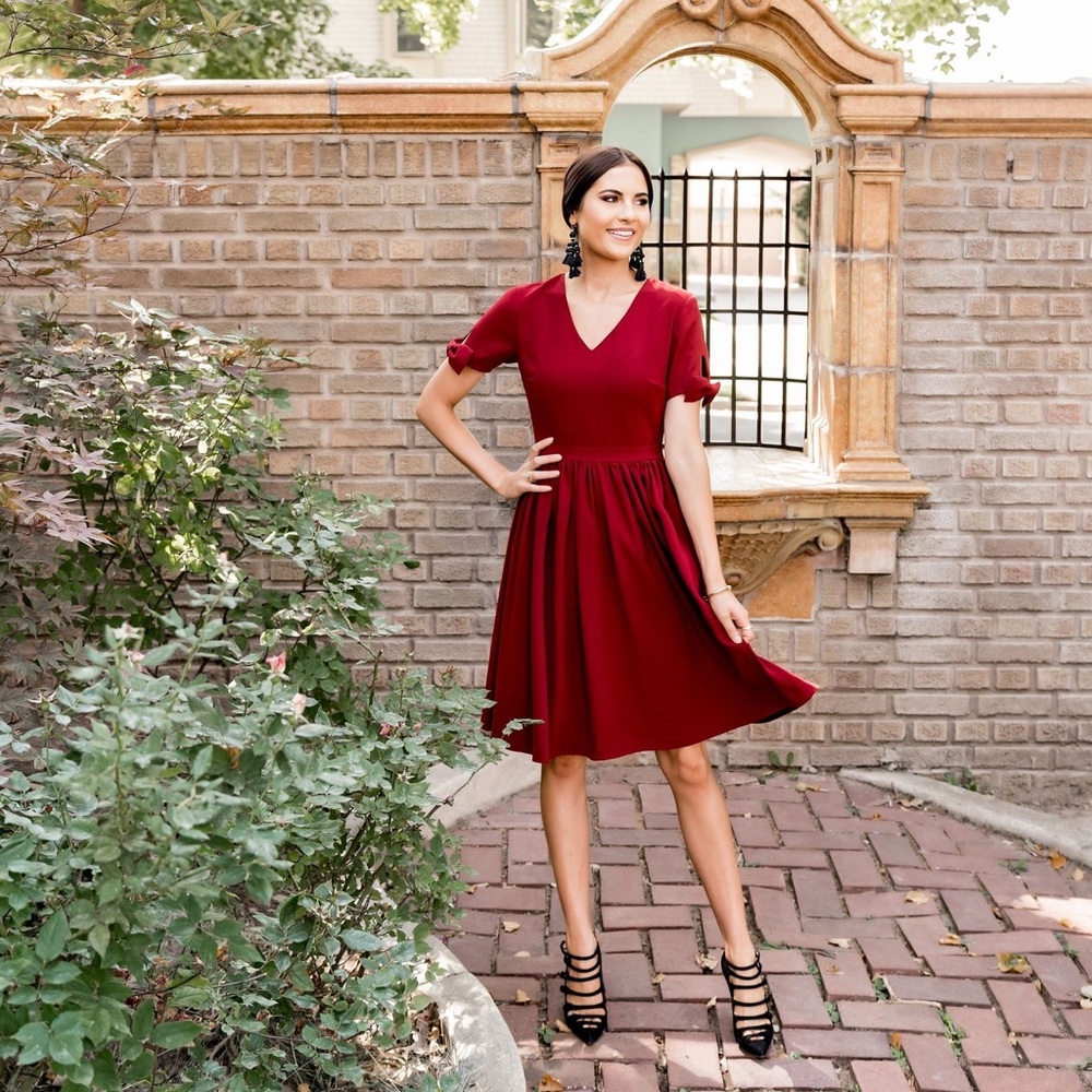 Rachel Parcell Cranberry Bow Sleeve Dress